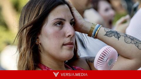El ventilador de mano le pisa los talones al abanico: “Ya no salgo sin él a la calle”