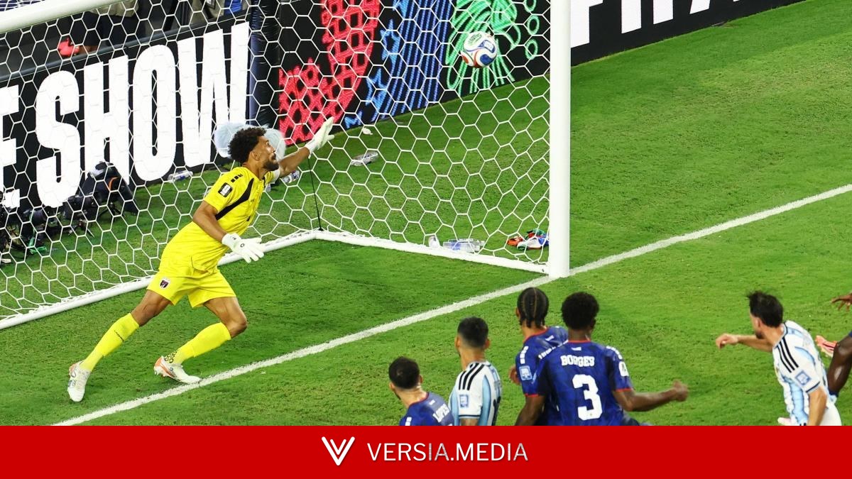 Cabo Verde lleva a la agonía a Argentina, que solo puede eliminarla en la prórroga y de rebote